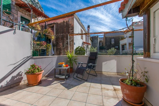 Apartmán Střední Dalmácie - Omiš DA 8692 N1