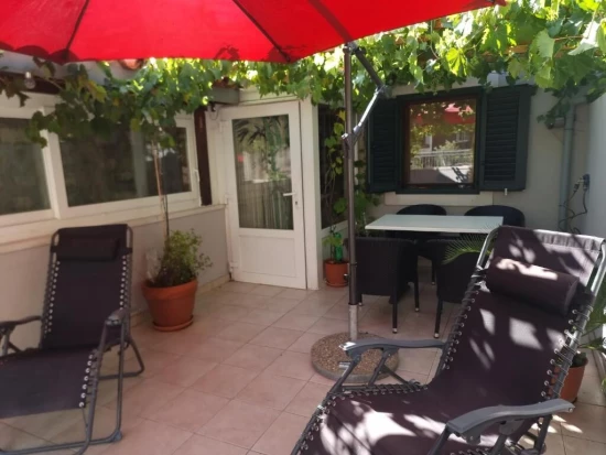 Apartmán Střední Dalmácie - Omiš DA 8692 N1