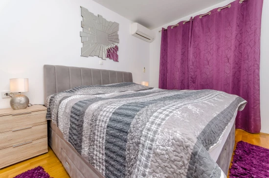 Apartmán Střední Dalmácie - Okrug Gornji DA 8695 N1