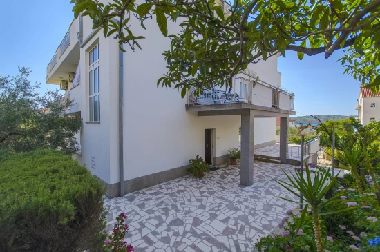 Apartmán Střední Dalmácie - Okrug Gornji DA 8698 N4