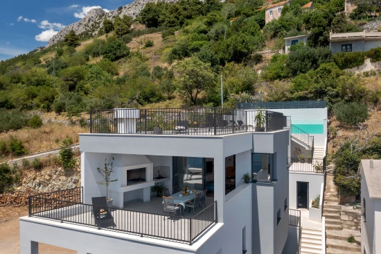 Vila Střední Dalmácie - Brela DA 8703 N1