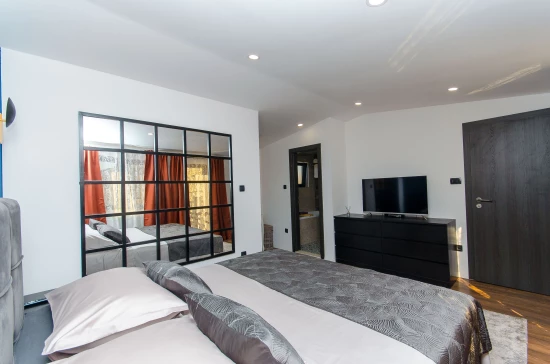 Vila Střední Dalmácie - Cista Provo DA 8704 N1