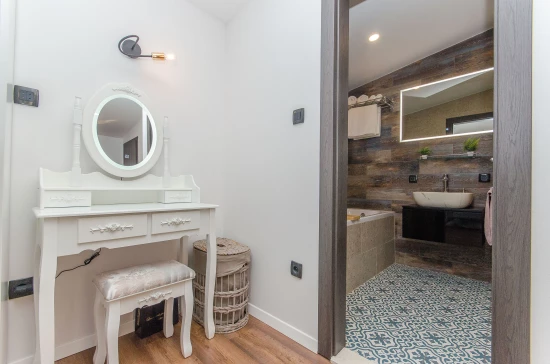 Vila Střední Dalmácie - Cista Provo DA 8704 N1