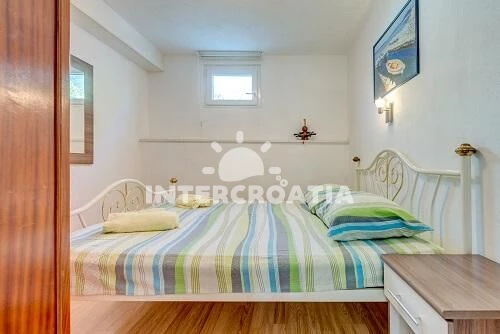 Apartmán Střední Dalmácie - Okrug Gornji DA 8707 N1