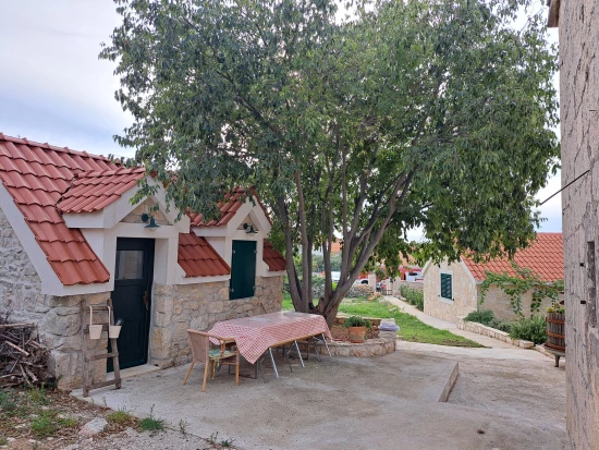 Domek Střední Dalmácie - Okrug Gornji DA 8708 N1