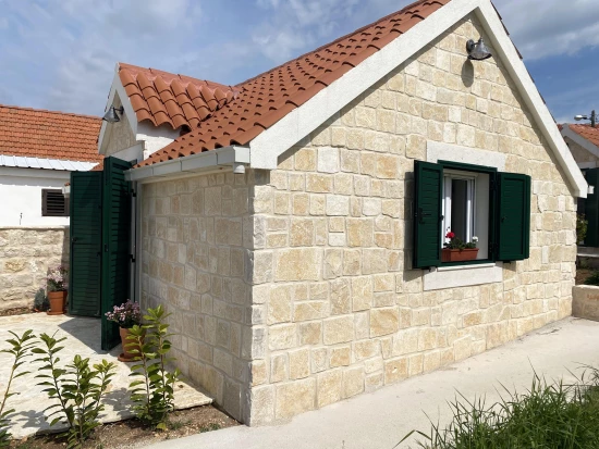 Domek Střední Dalmácie - Okrug Gornji DA 8709 N1