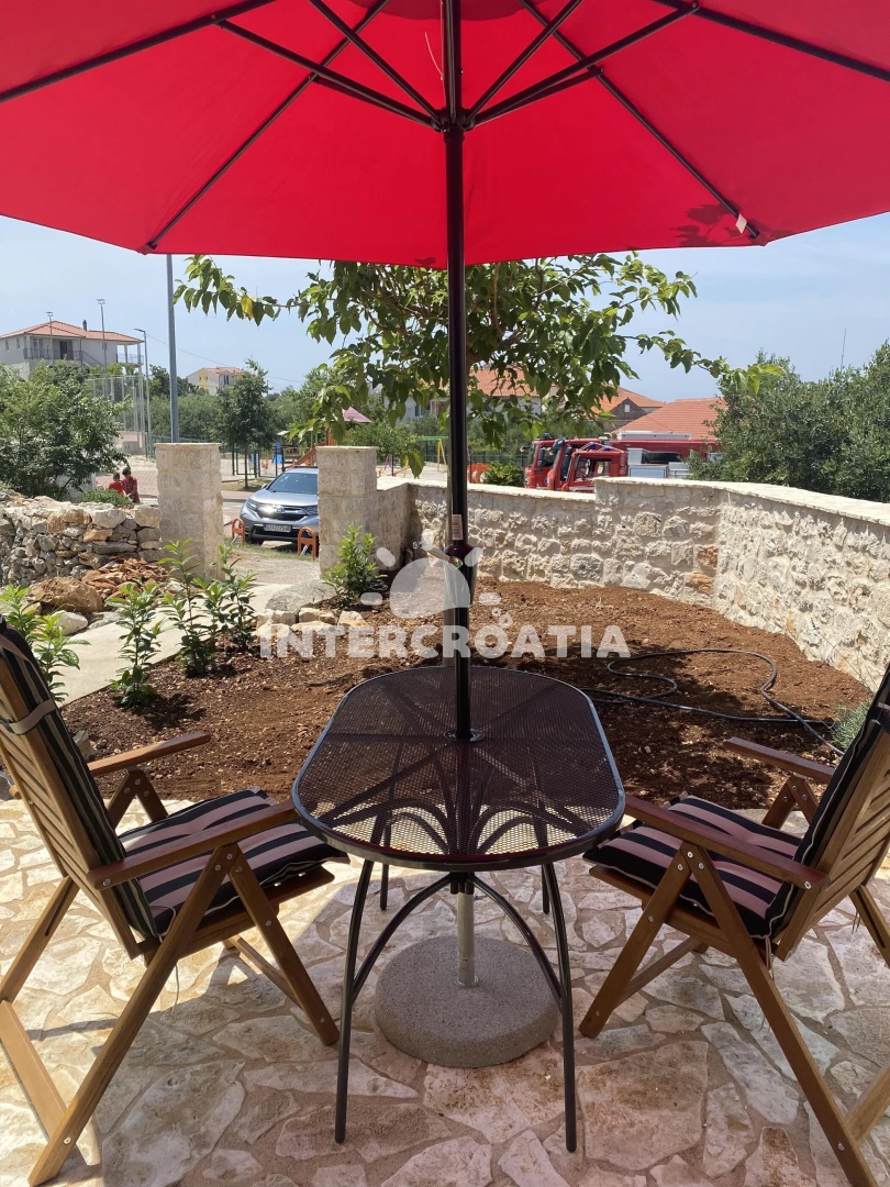 Domek Střední Dalmácie - Okrug Gornji DA 8709 N1