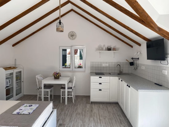 Domek Střední Dalmácie - Okrug Gornji DA 8710 N1