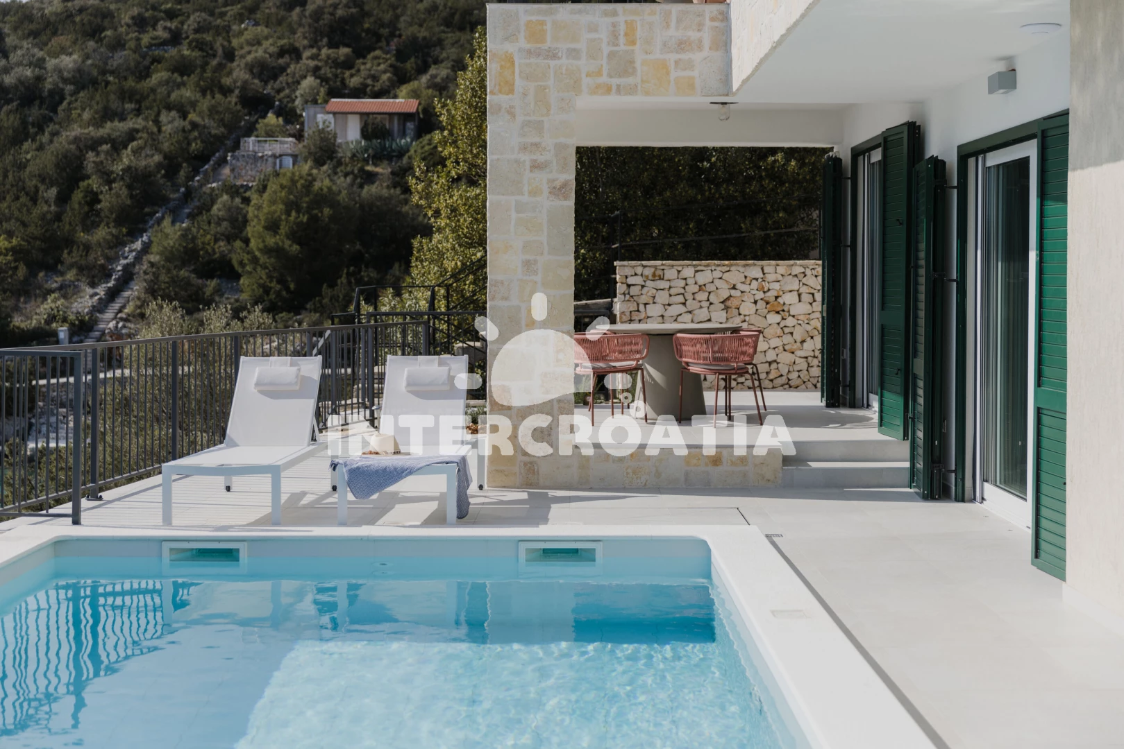 Vila Střední Dalmácie - Vinišće DA 8712 N1