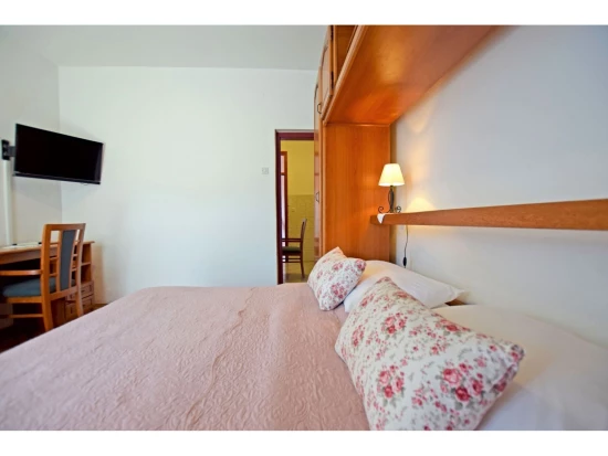 Apartmán Severní Dalmácie - Starigrad Paklenica DA 8716 N1