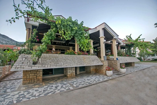 Apartmán Severní Dalmácie - Starigrad Paklenica DA 8716 N4