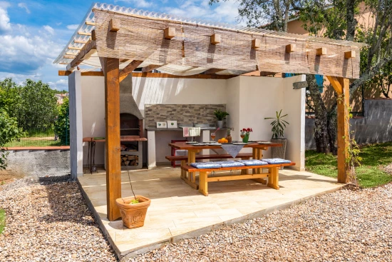 Vila Istrie - Tinjan IS 7224 N1