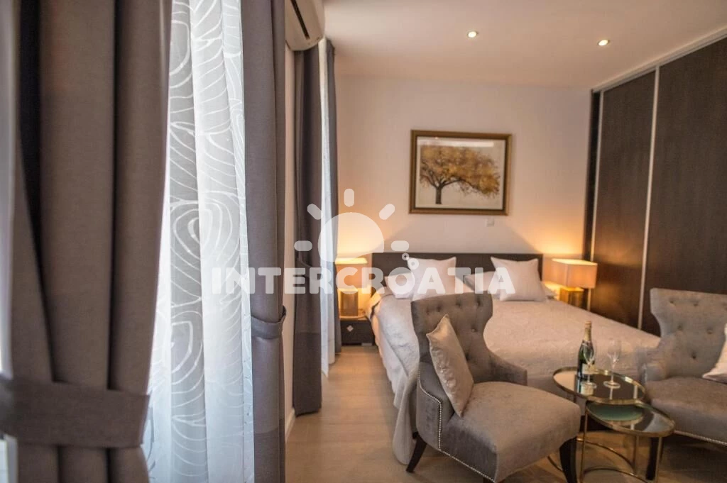 Apartmán Střední Dalmácie - Split DA 8727 N1