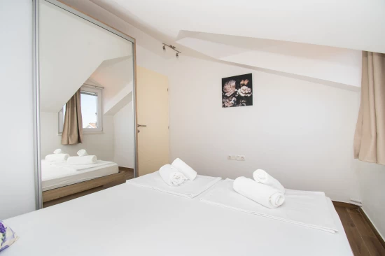 Apartmán Severní Dalmácie - Vodice DA 8730 N2