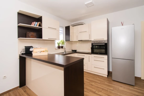 Apartmán Severní Dalmácie - Vodice DA 8730 N2