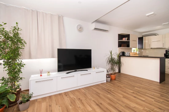 Apartmán Severní Dalmácie - Vodice DA 8730 N2