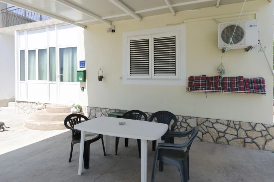 Apartmán Severní Dalmácie - Tribunj (Vodice) DA 8735 N2