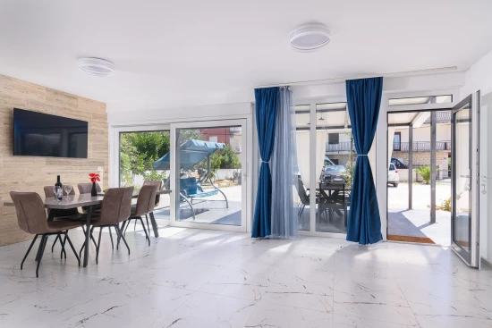 Apartmán Střední Dalmácie - Trogir DA 8739 N2