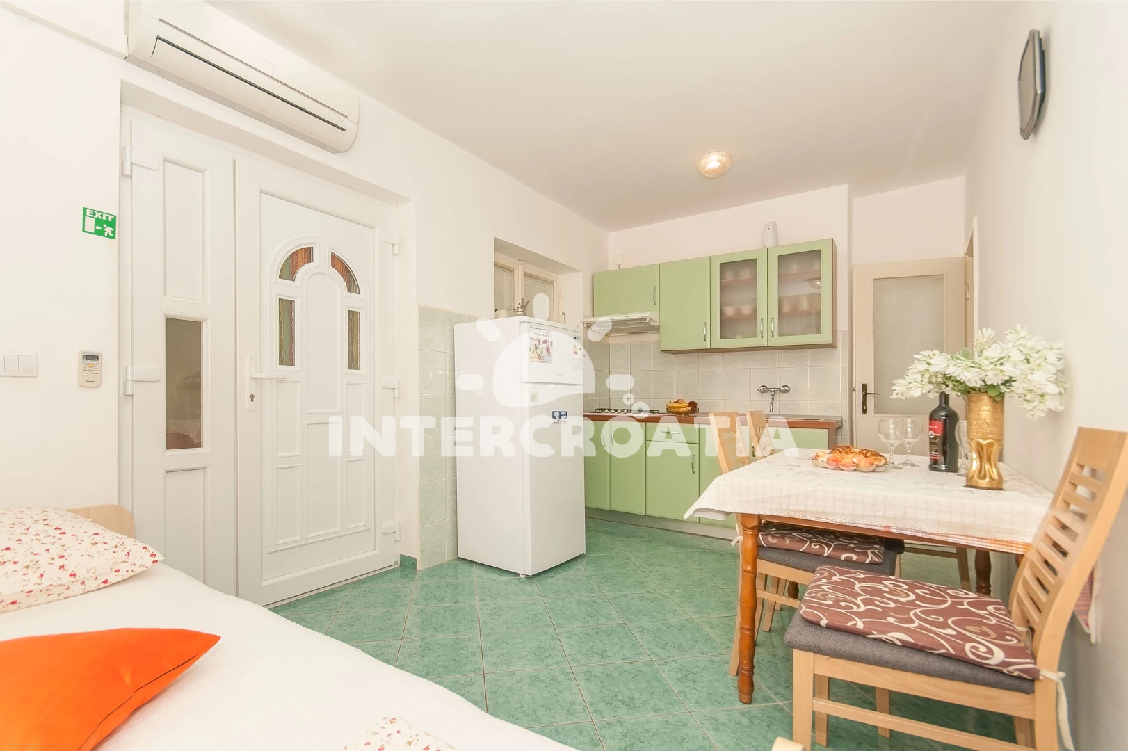 Apartmán Střední Dalmácie - Omiš DA 8742 N1