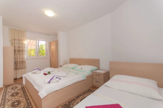 Apartmán Střední Dalmácie - Omiš DA 8742 N4