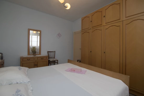 Apartmánový pokoj Ostrov Hvar - Sućuraj OS 10498 N1