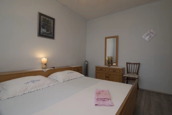 Apartmánový pokoj Ostrov Hvar - Sućuraj OS 10498 N1