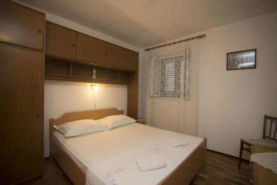 Apartmánový pokoj Ostrov Hvar - Sućuraj OS 10498 N2