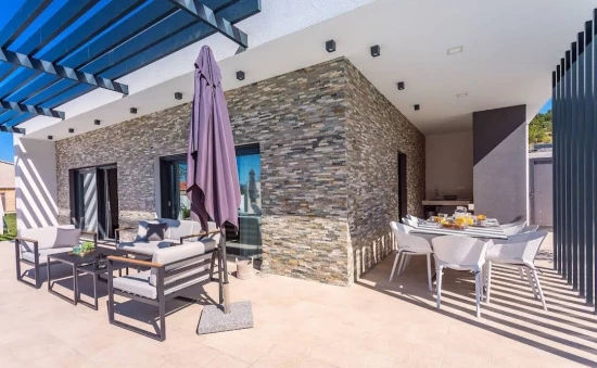 Vila Střední Dalmácie - Šestanovac DA 8751 N1