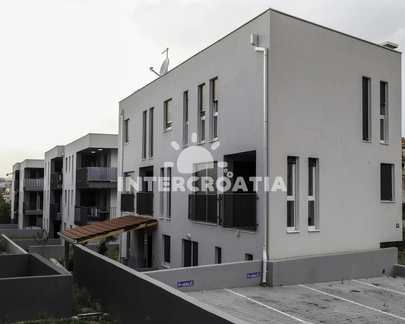 Apartmán Střední Dalmácie - Podstrana DA 8752 N1