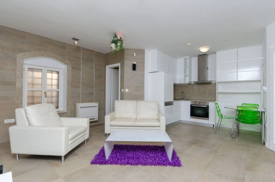 Apartmán Střední Dalmácie - Split DA 8756 N1