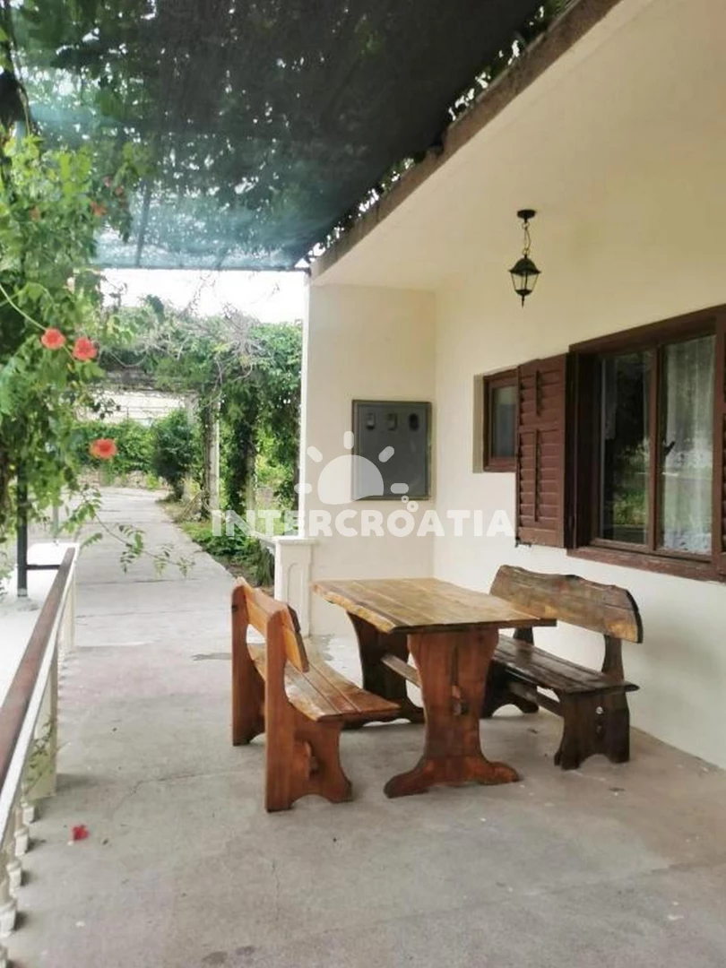 Apartmán Severní Dalmácie - Raslina (Šibenik) DA 8757 N1