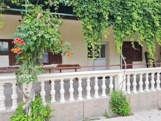 Apartmán Severní Dalmácie - Raslina (Šibenik) DA 8757 N1