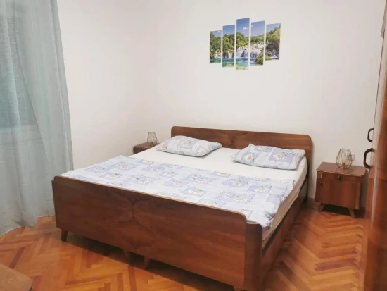 Apartmán Severní Dalmácie - Raslina (Šibenik) DA 8757 N1