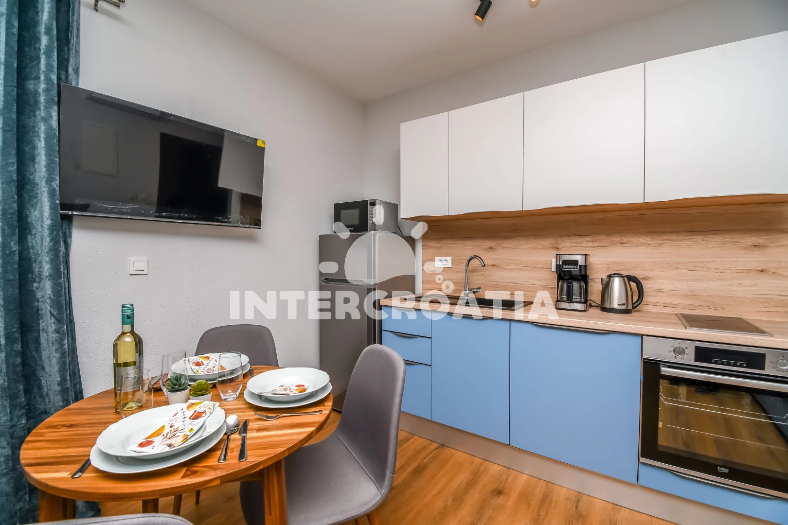 Apartmán Střední Dalmácie - Okrug Gornji DA 8758 N1