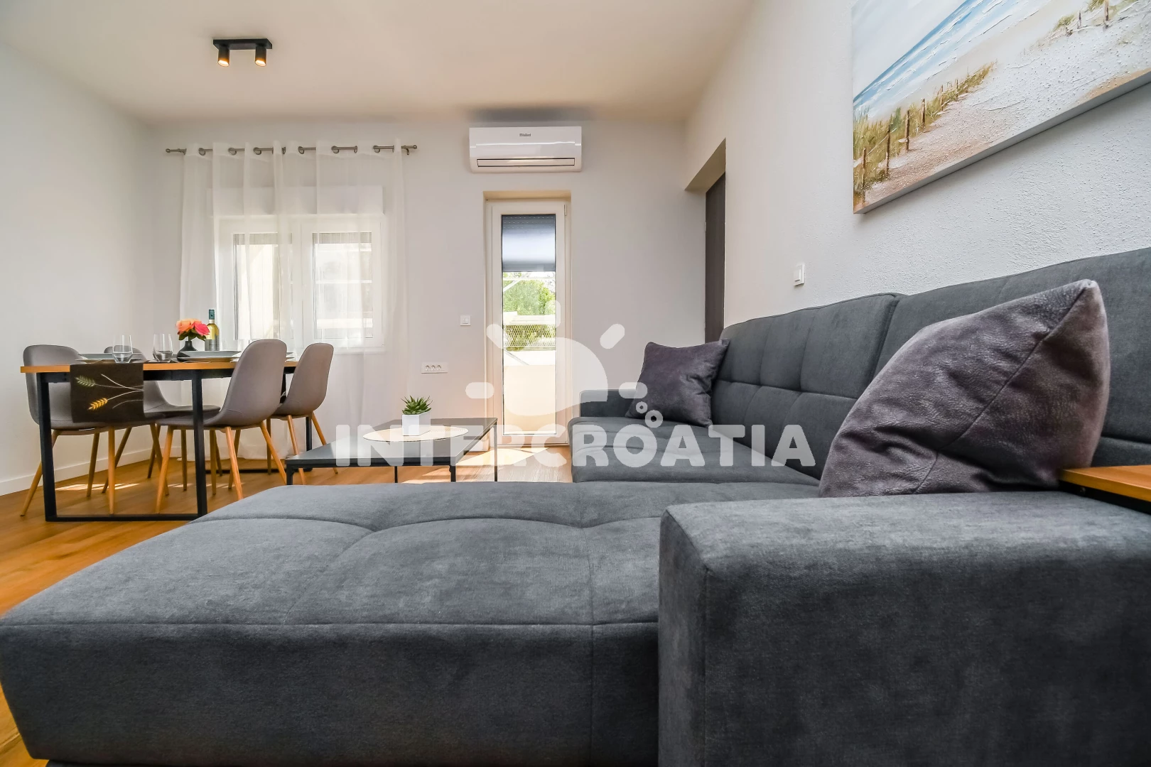 Apartmán Střední Dalmácie - Okrug Gornji DA 8758 N2