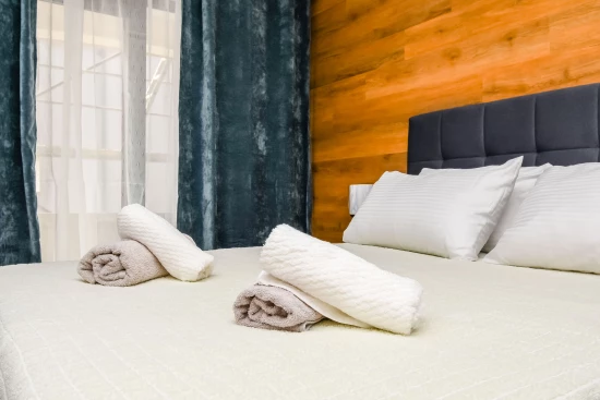 Apartmán Střední Dalmácie - Okrug Gornji DA 8758 N2