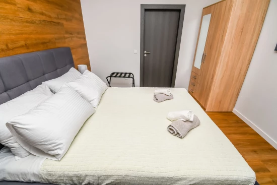 Apartmán Střední Dalmácie - Okrug Gornji DA 8758 N2