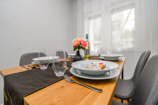 Apartmán Střední Dalmácie - Okrug Gornji DA 8758 N4