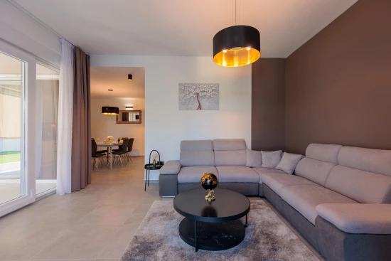 Vila Severní Dalmácie - Vrsi (Nin) DA 8765 N1