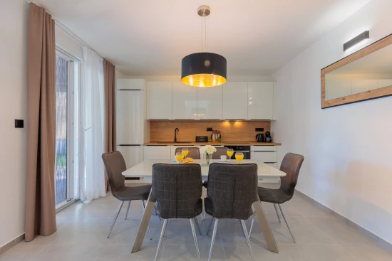 Vila Severní Dalmácie - Vrsi (Nin) DA 8765 N1