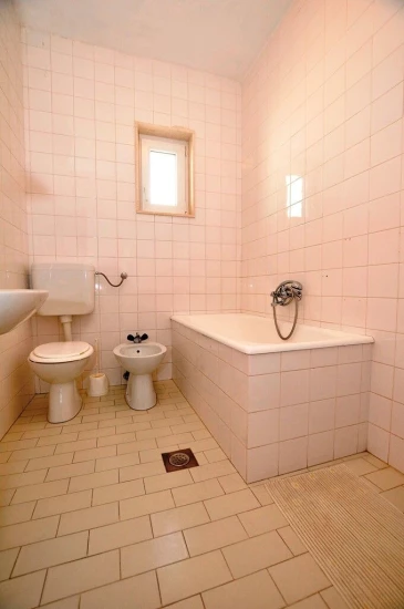 Apartmán Střední Dalmácie - Duće DA 8769 N2