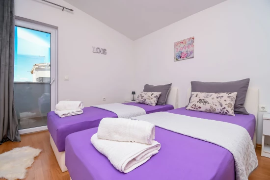 Apartmán Střední Dalmácie - Kaštela DA 8770 N2