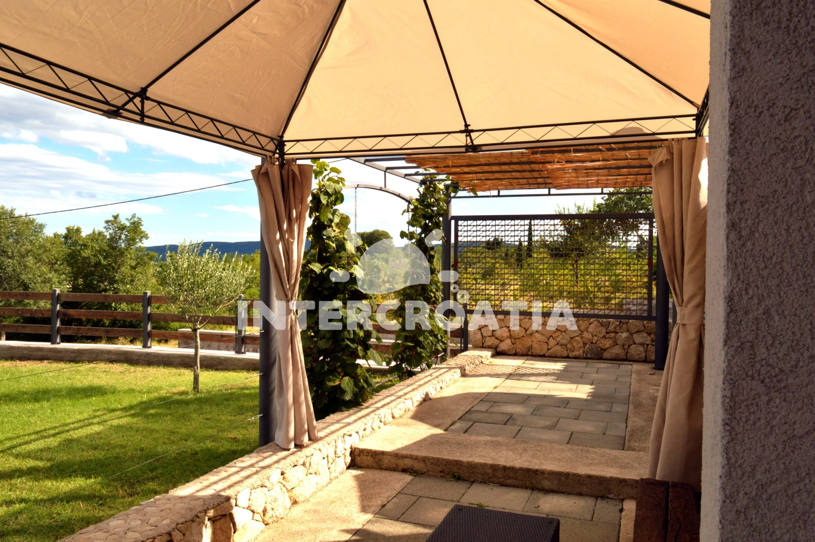 Vila Severní Dalmácie - Drniš (Šibenik) DA 8772 N1