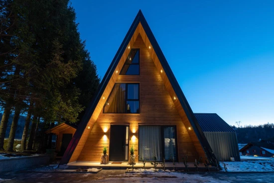 Vila Kvarner - Fužine (Rijeka) KV 10111 N1