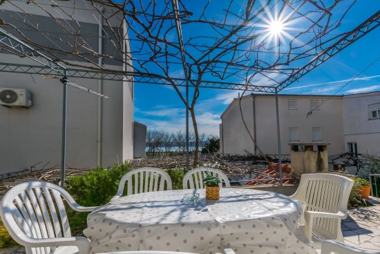 Apartmán Střední Dalmácie - Omiš DA 8777 N1