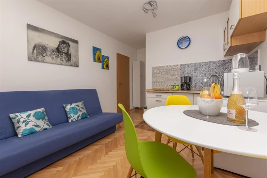 Apartmán Střední Dalmácie - Omiš DA 8781 N1