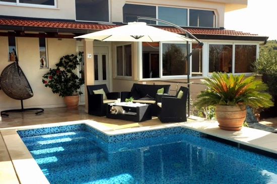 Apartmán Střední Dalmácie - Okrug Gornji DA 8785 N1