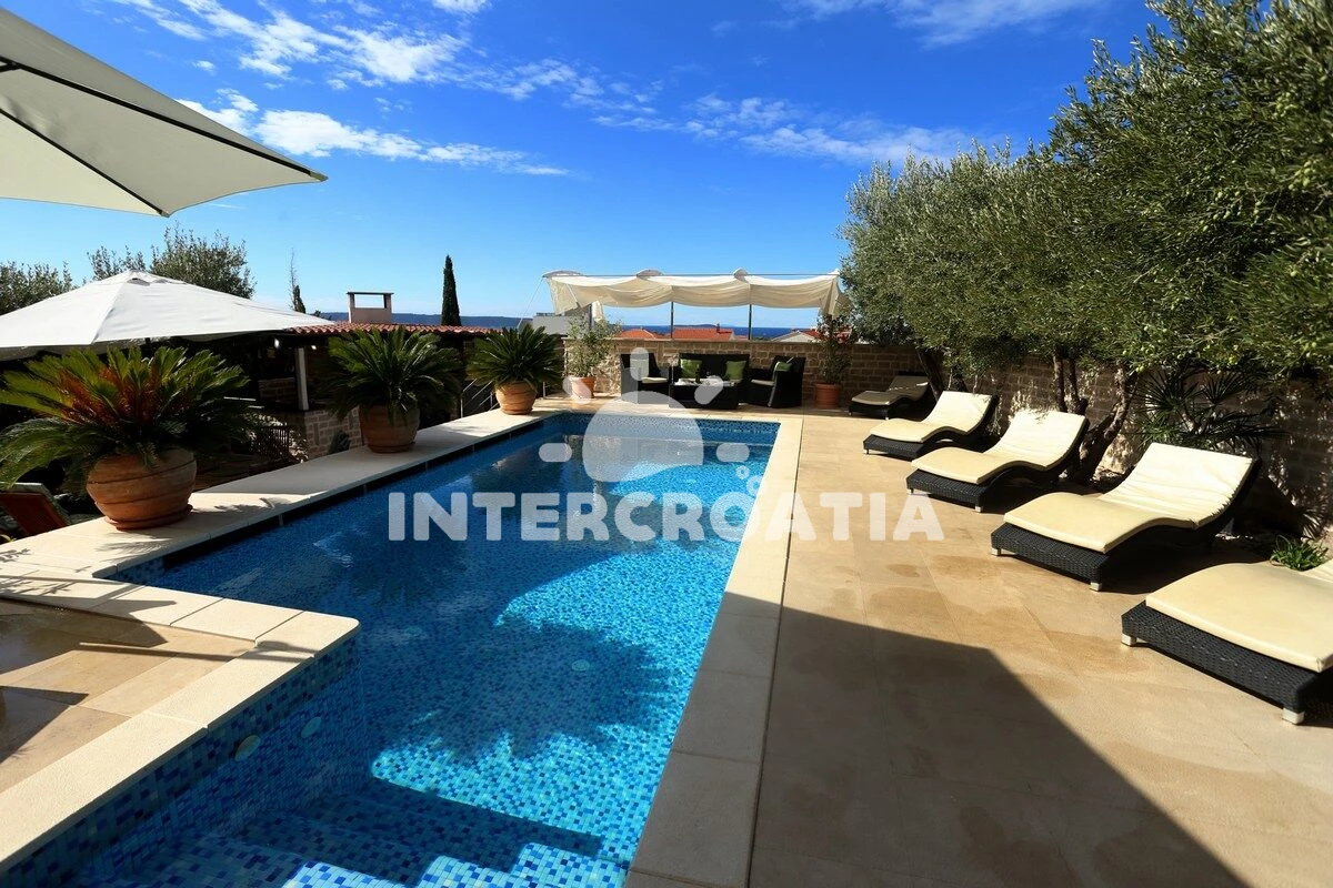 Apartmán Střední Dalmácie - Okrug Gornji DA 8785 N1