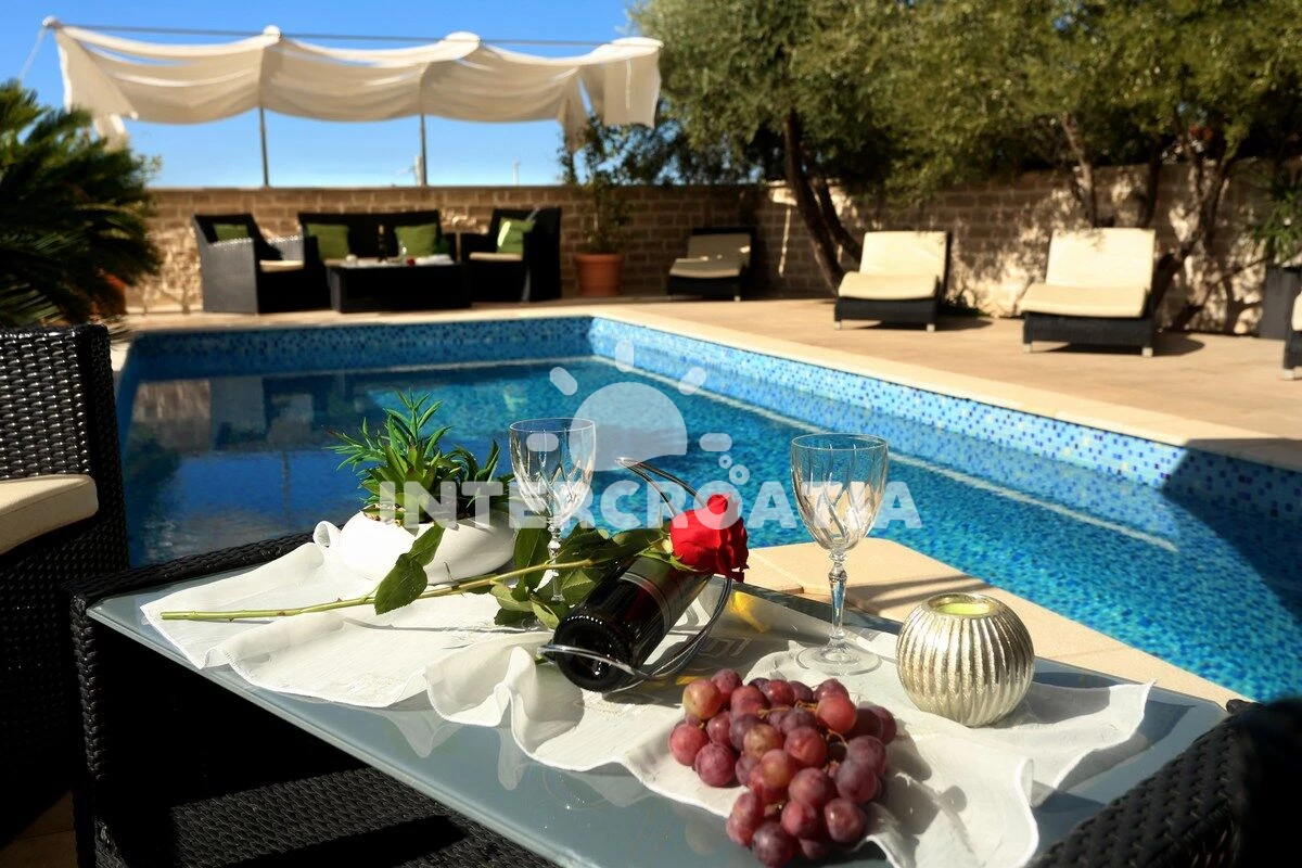 Apartmán Střední Dalmácie - Okrug Gornji DA 8785 N2