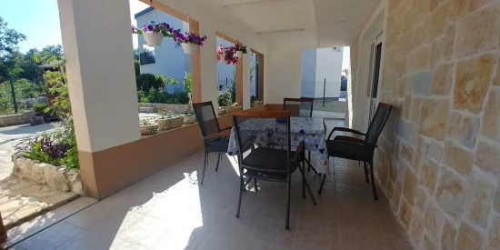 Apartmán Severní Dalmácie - Pirovac DA 8788 N1